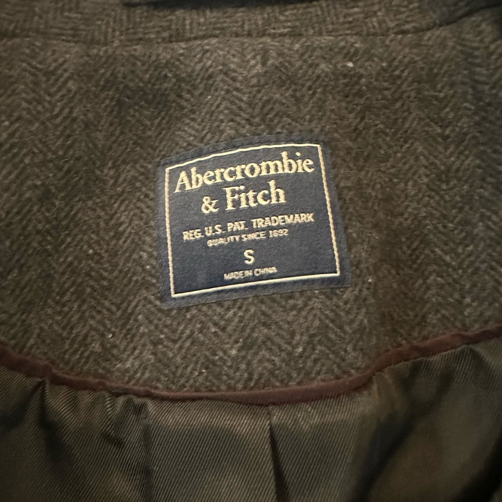Abercrombie & Fitch Gray Wool Pea Coat - Picture 3 of 3